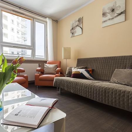 P&O Serviced Apartments Gdanski Station วอร์ซอ ภายนอก รูปภาพ